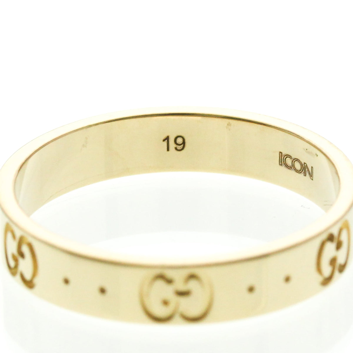 PRE-OWNED Gucci Icon · 18K Yellow Gold Size 8.75