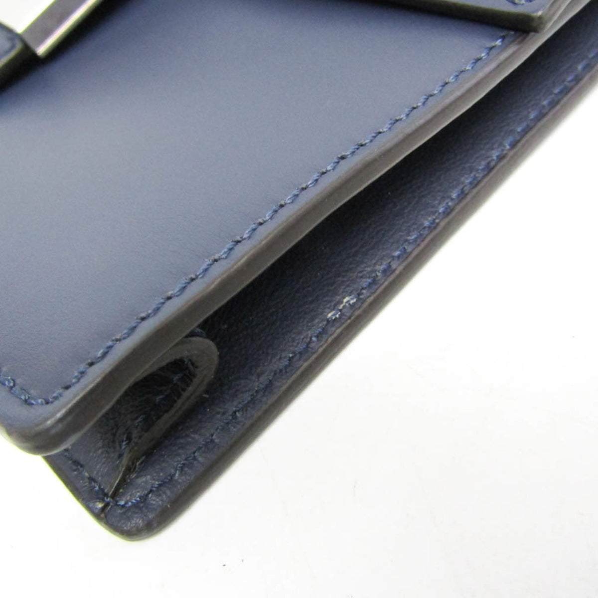 PRE-OWNED Fendi Flat Baguette Medium