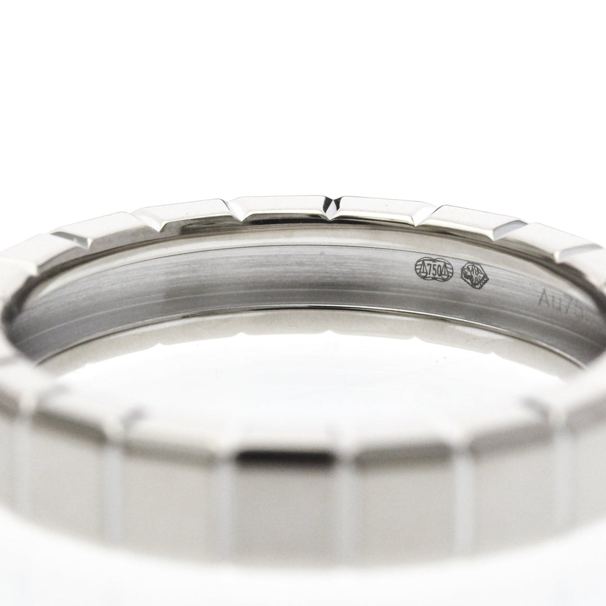 PRE-OWNED Chopard Ice Cube · 18K White Gold Size 9