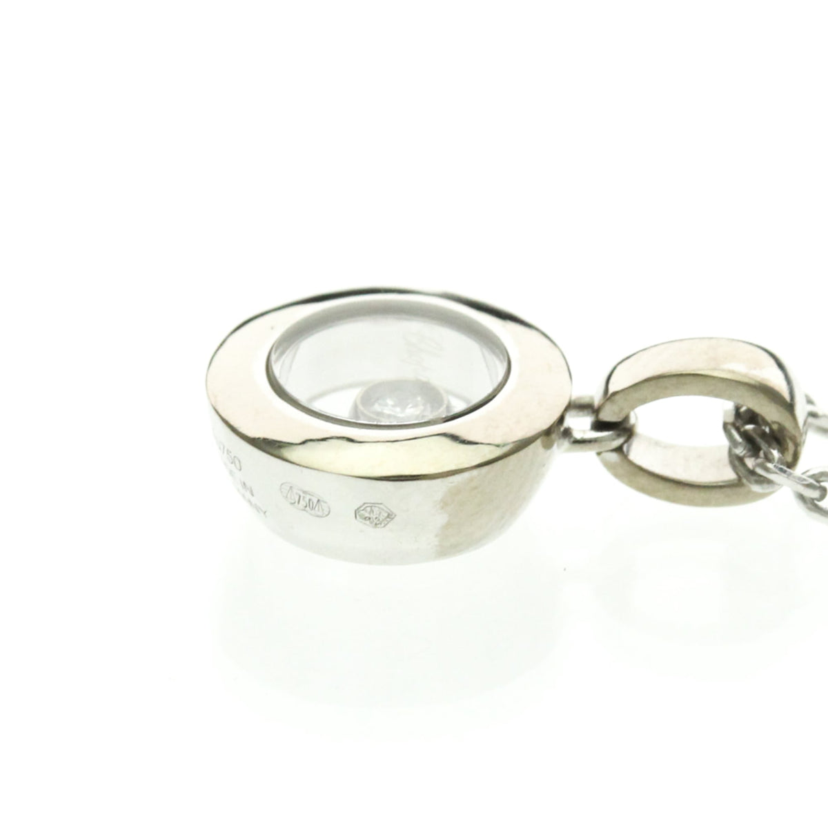 PRE-OWNED Chopard Happy Diamonds · 18K White Gold