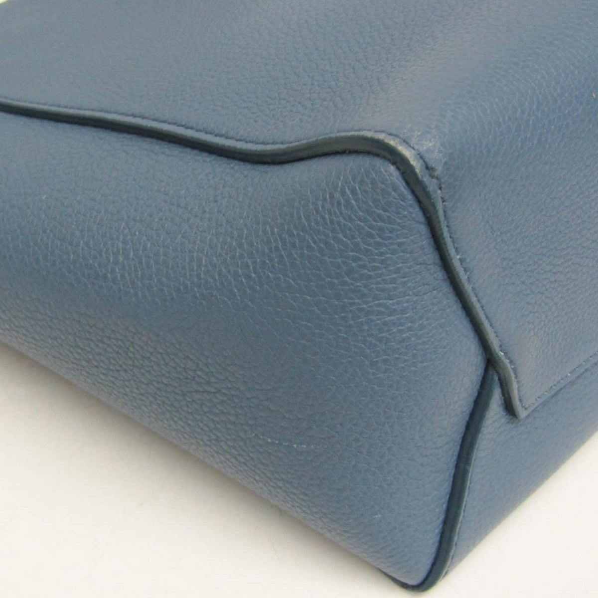 PRE-OWNED Celine Sangle Small Bucket · Leather