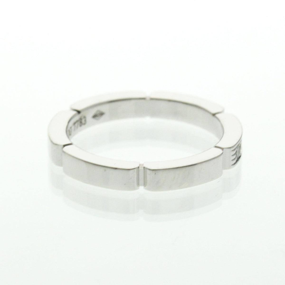 PRE-OWNED Cartier Maillon Panthère · 18K White Gold