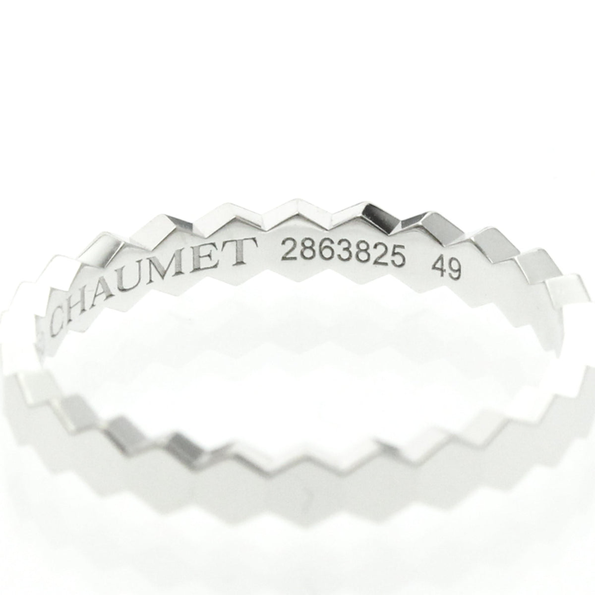 PRE-OWNED Chaumet Be My Love · 18K White Gold Size 9