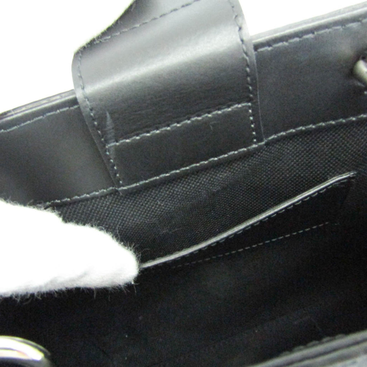 PRE-OWNED Gucci · GG Supreme Shoulder Bag