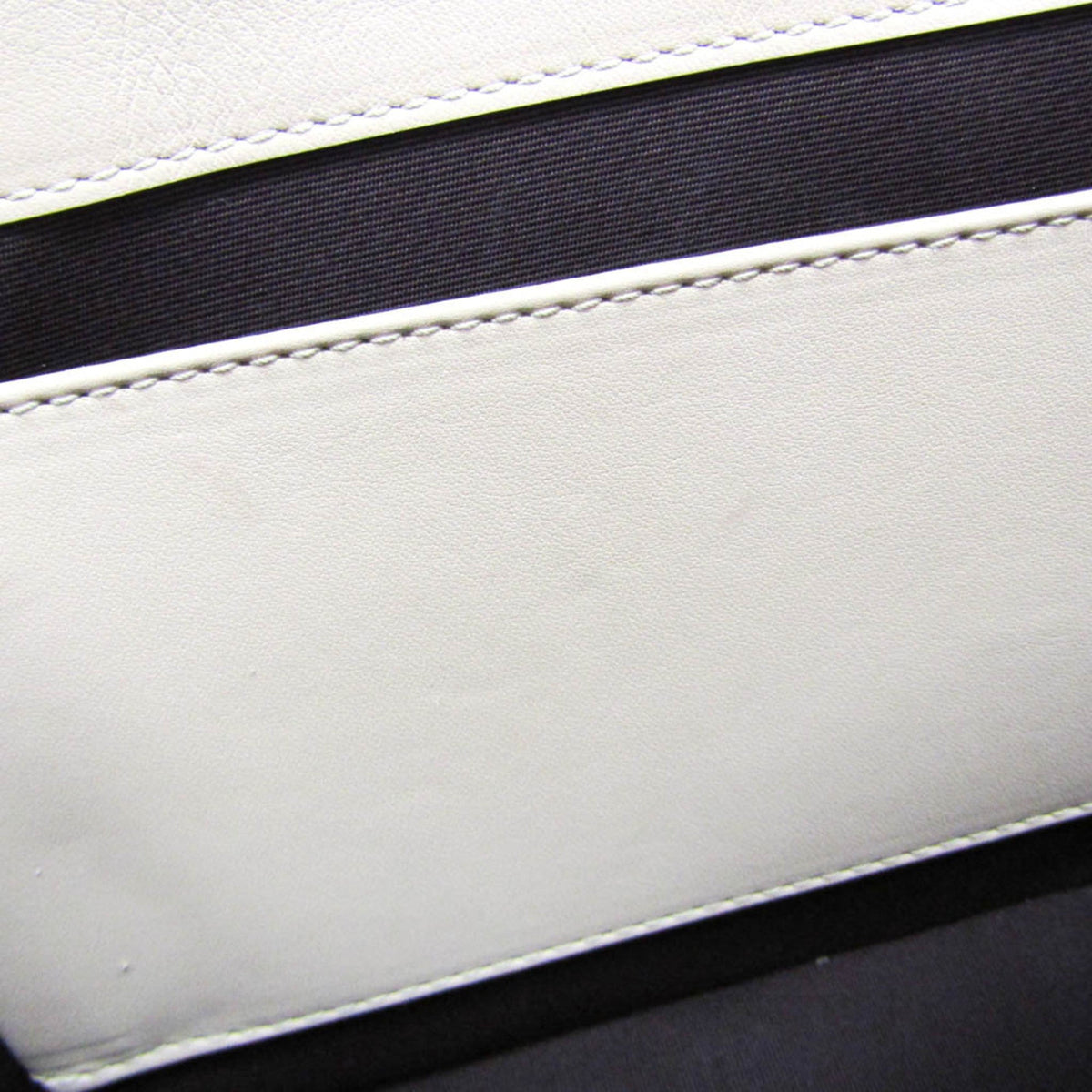 PRE-OWNED Bvlgari Bvlgari · Chain Shoulder Bag · Leather