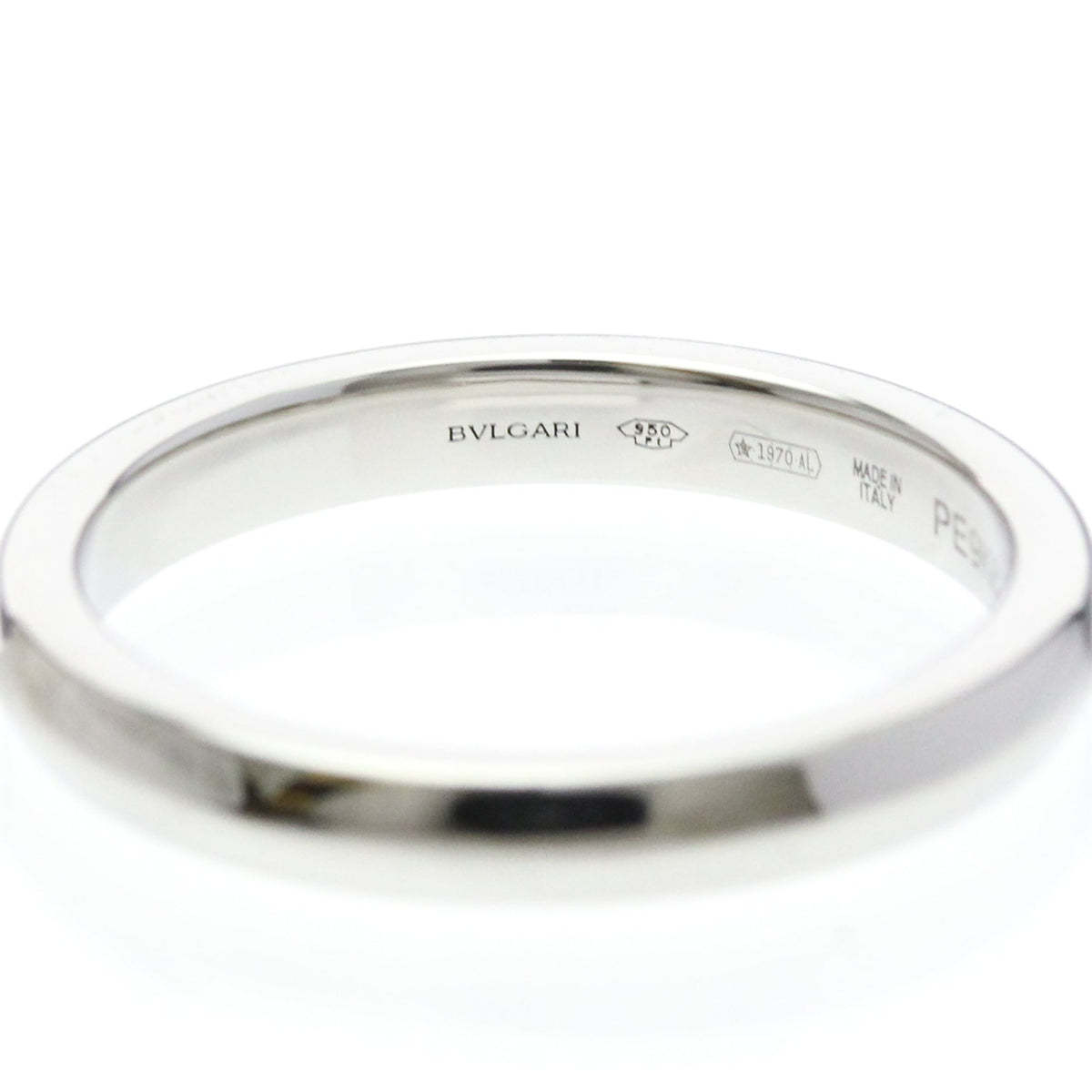PRE-OWNED Bvlgari Fedi · Platinum