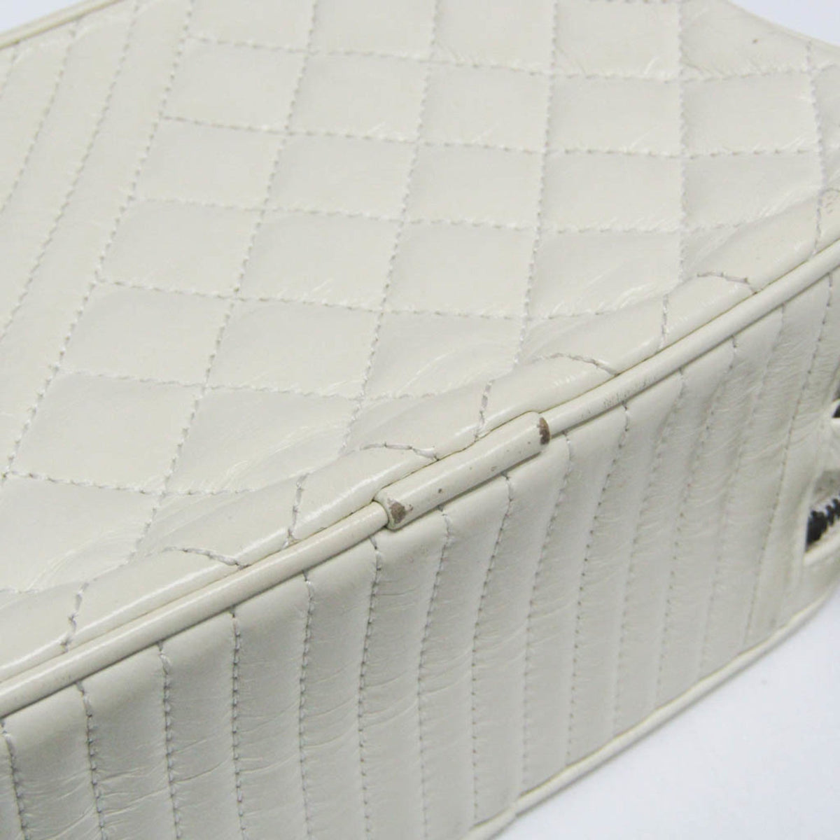 PRE-OWNED Chanel Boy Camera Bag · Lambskin