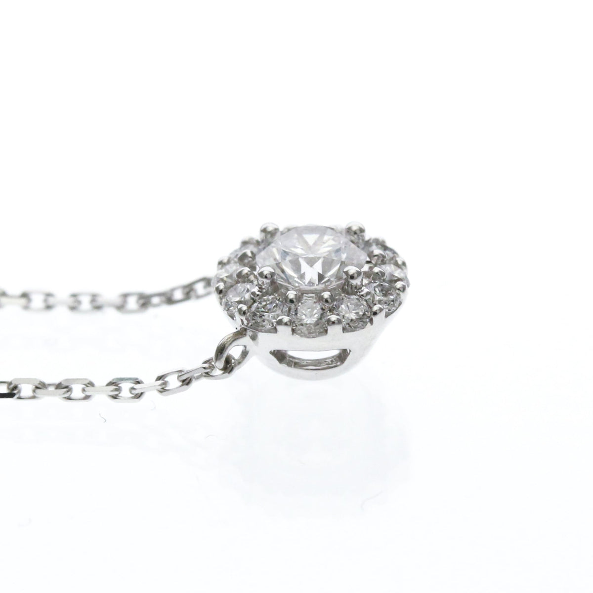 PRE-OWNED Graff Constellation · Diamond · 18K White Gold