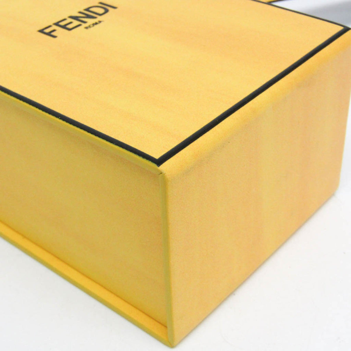 PRE-OWNED Fendi Box · Leather
