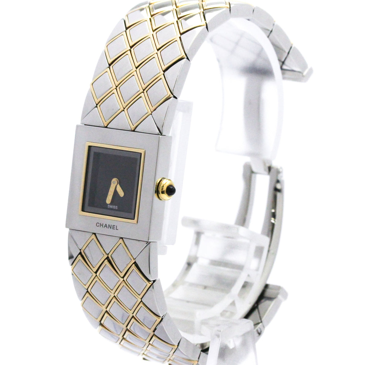 PRE-OWNED Chanel Matelasse · 18K Yellow Gold · Steel