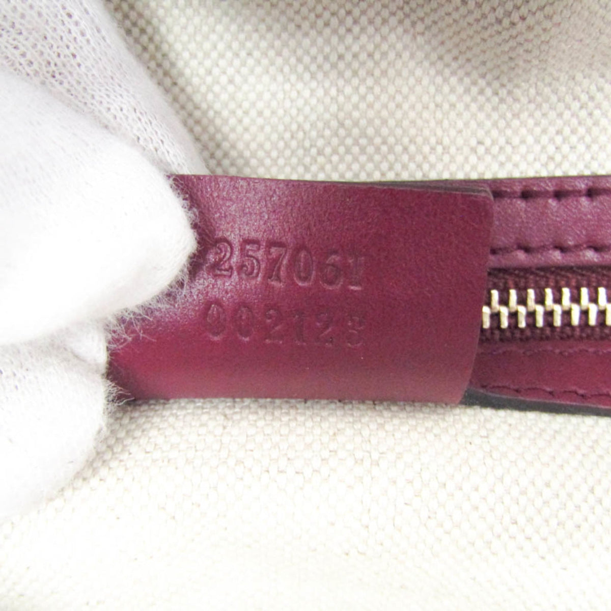 PRE-OWNED Gucci GG Canvas Mayfair · Ribbon Detail