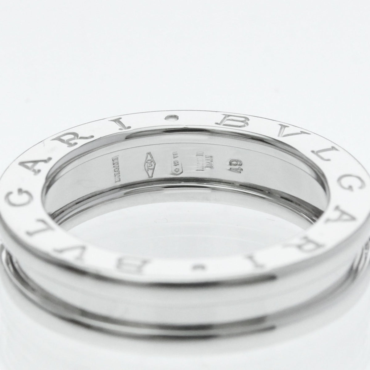 PRE-OWNED Bvlgari B.zero1 · 18K White Gold
