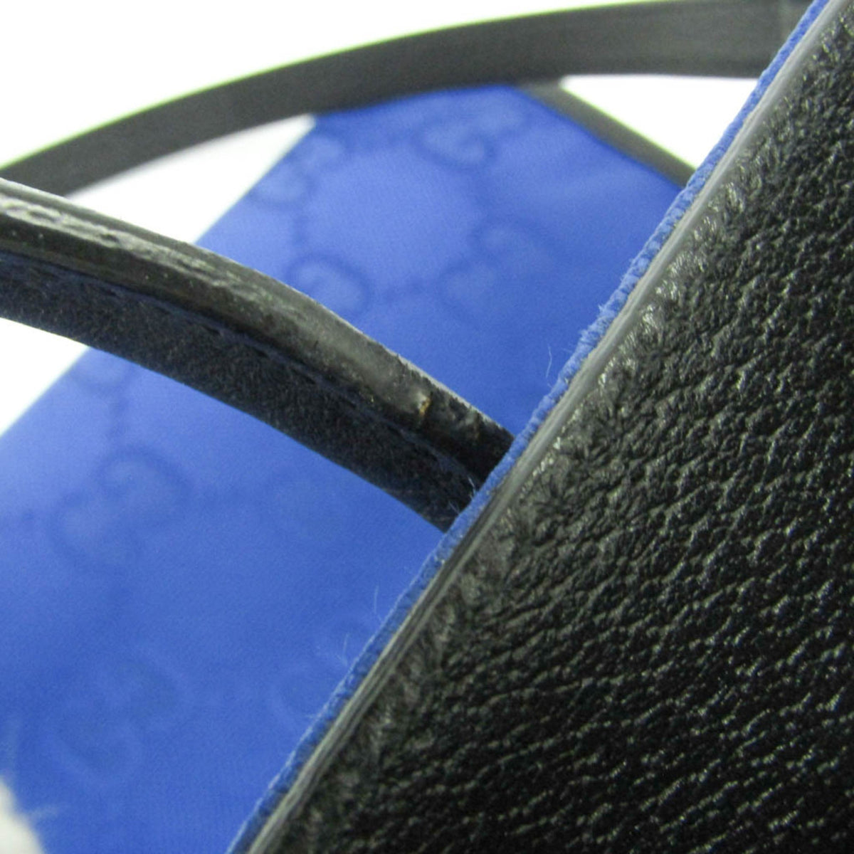 PRE-OWNED Gucci Off The Grid · GG Nylon