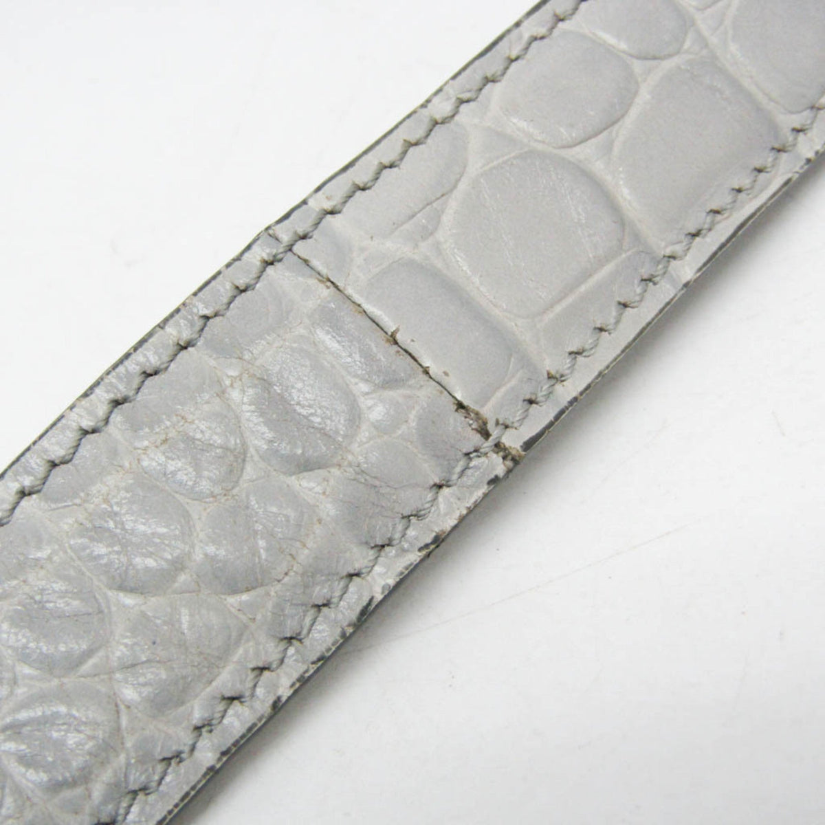PRE-OWNED Givenchy Pandora Box Medium · Embossed Leather