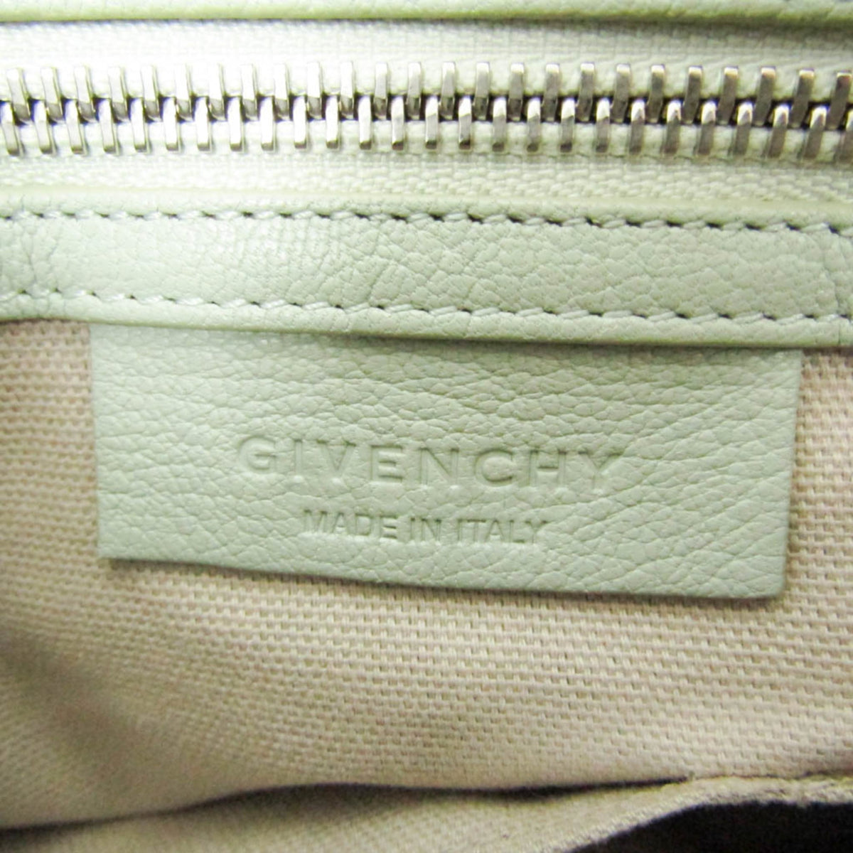 PRE-OWNED Givenchy Pandora Small · Goatskin