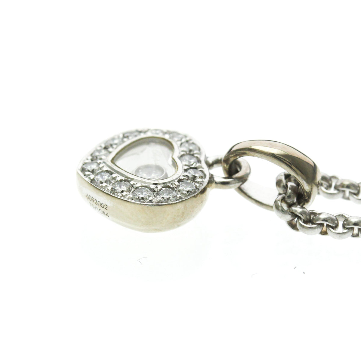 PRE-OWNED Chopard Happy Diamonds Heart · 18K White Gold