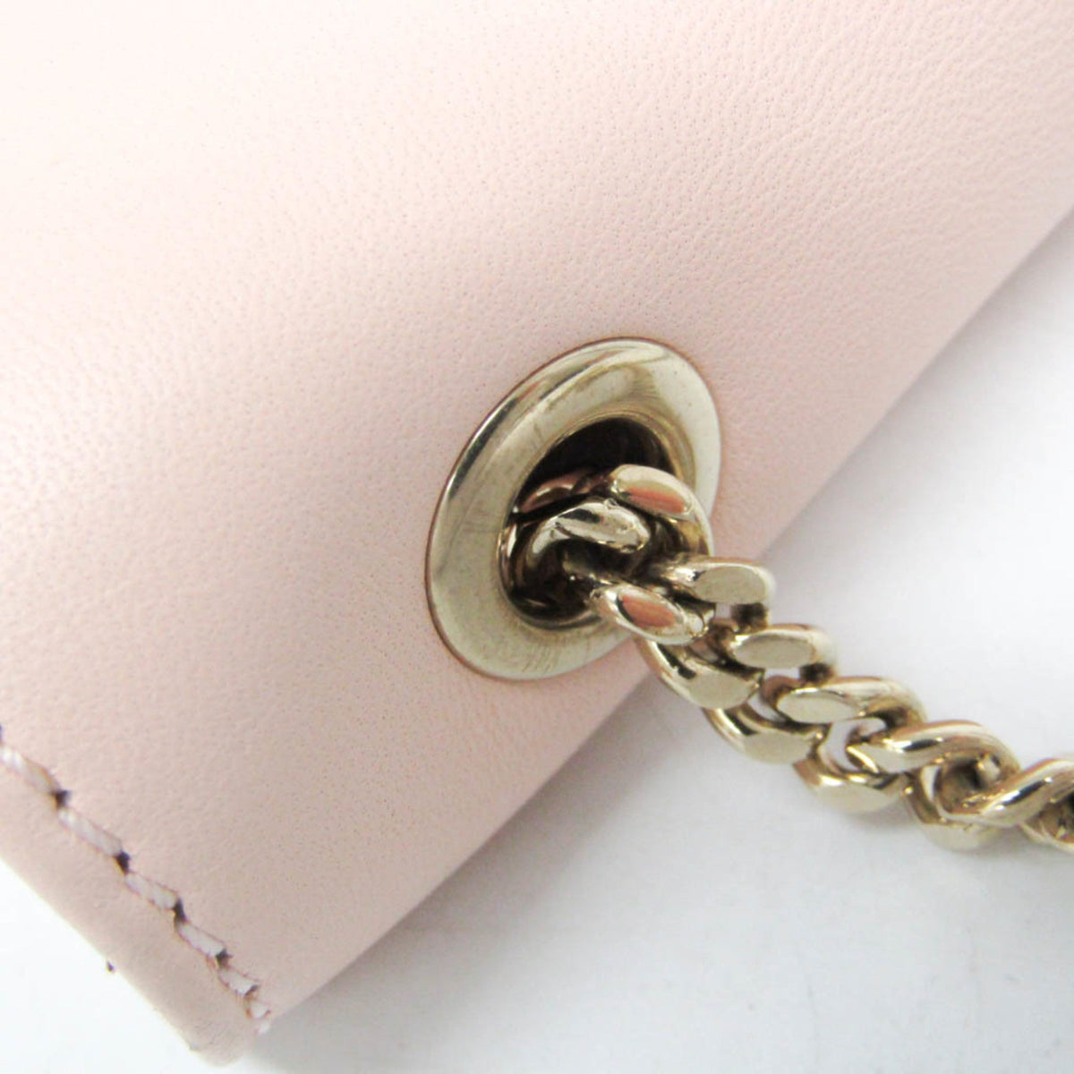 PRE-OWNED Chloé Ribbon Chain · Leather