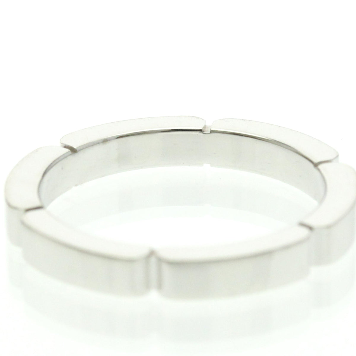 PRE-OWNED Cartier Maillon Panthère · 18K White Gold