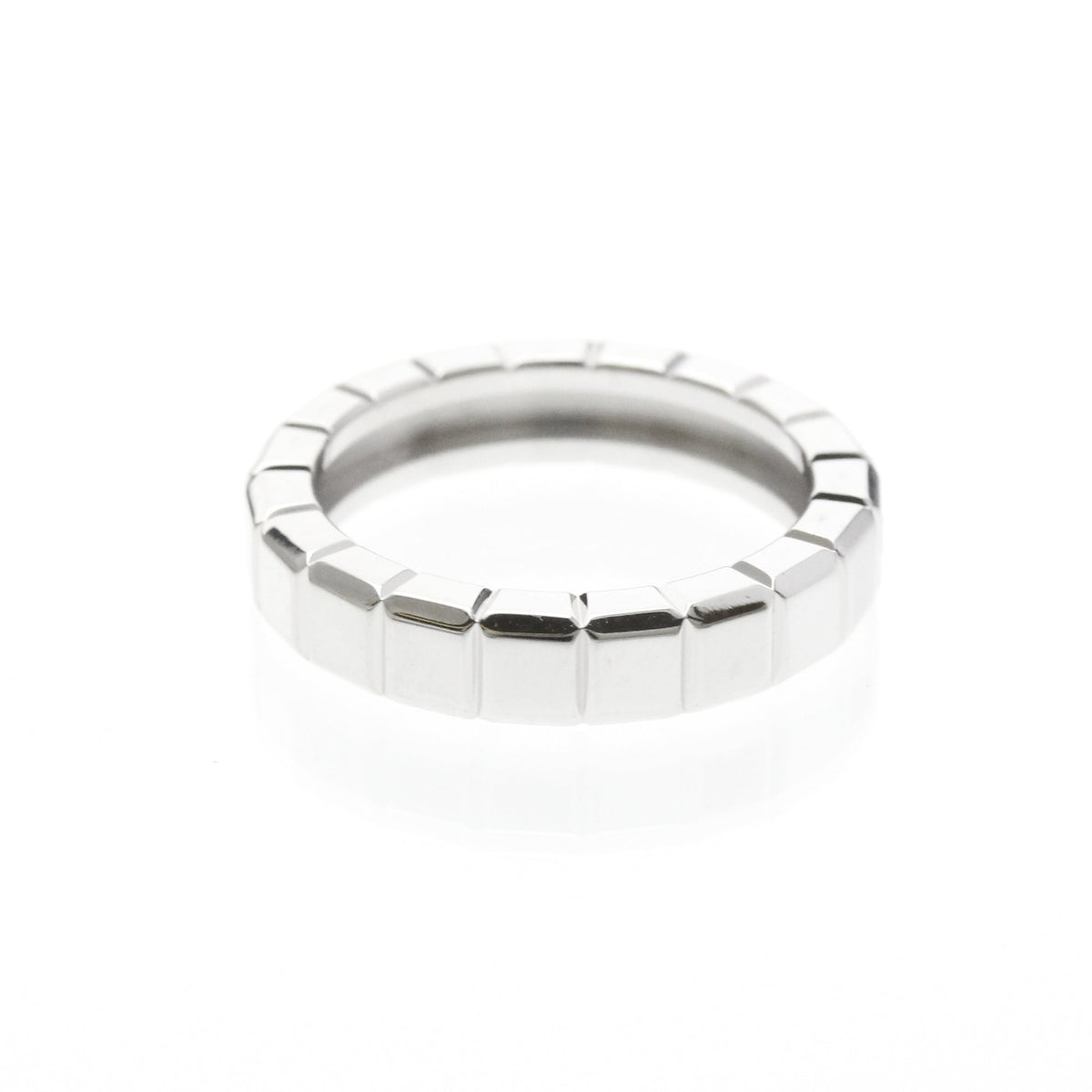 PRE-OWNED Chopard Ice Cube · 18K White Gold · Diamond Size 6.5