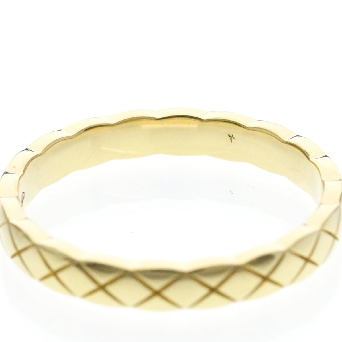 PRE-OWNED Chanel Coco Crush · 18K Yellow Gold · Mini Size 9