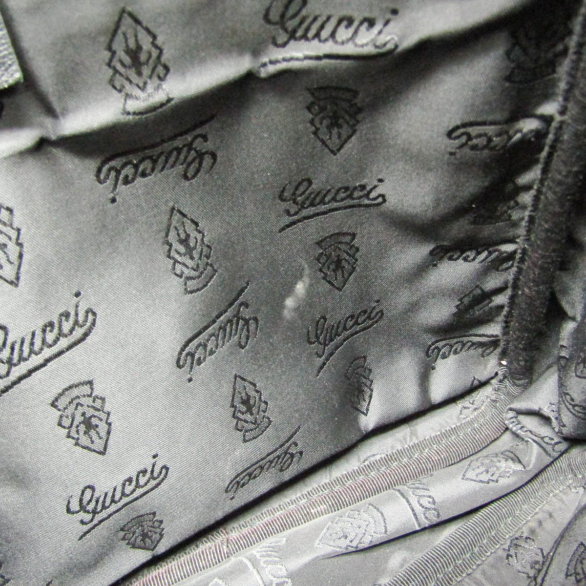 PRE-OWNED Gucci Guccissima · Embossed Leather