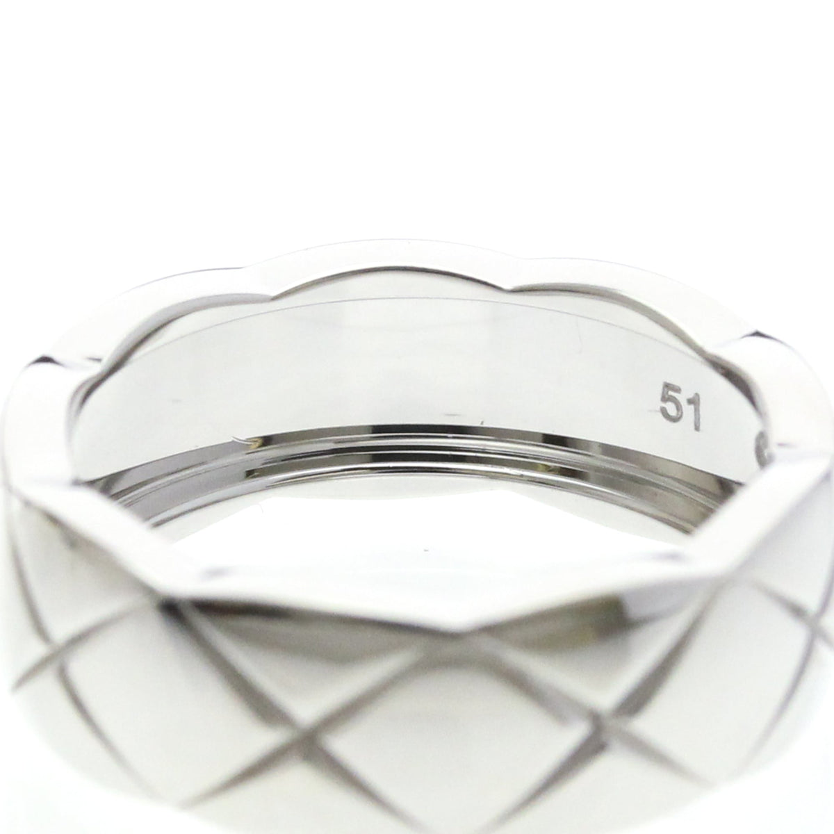 PRE-OWNED Chanel Coco Crush · 18K White Gold Size 5.75