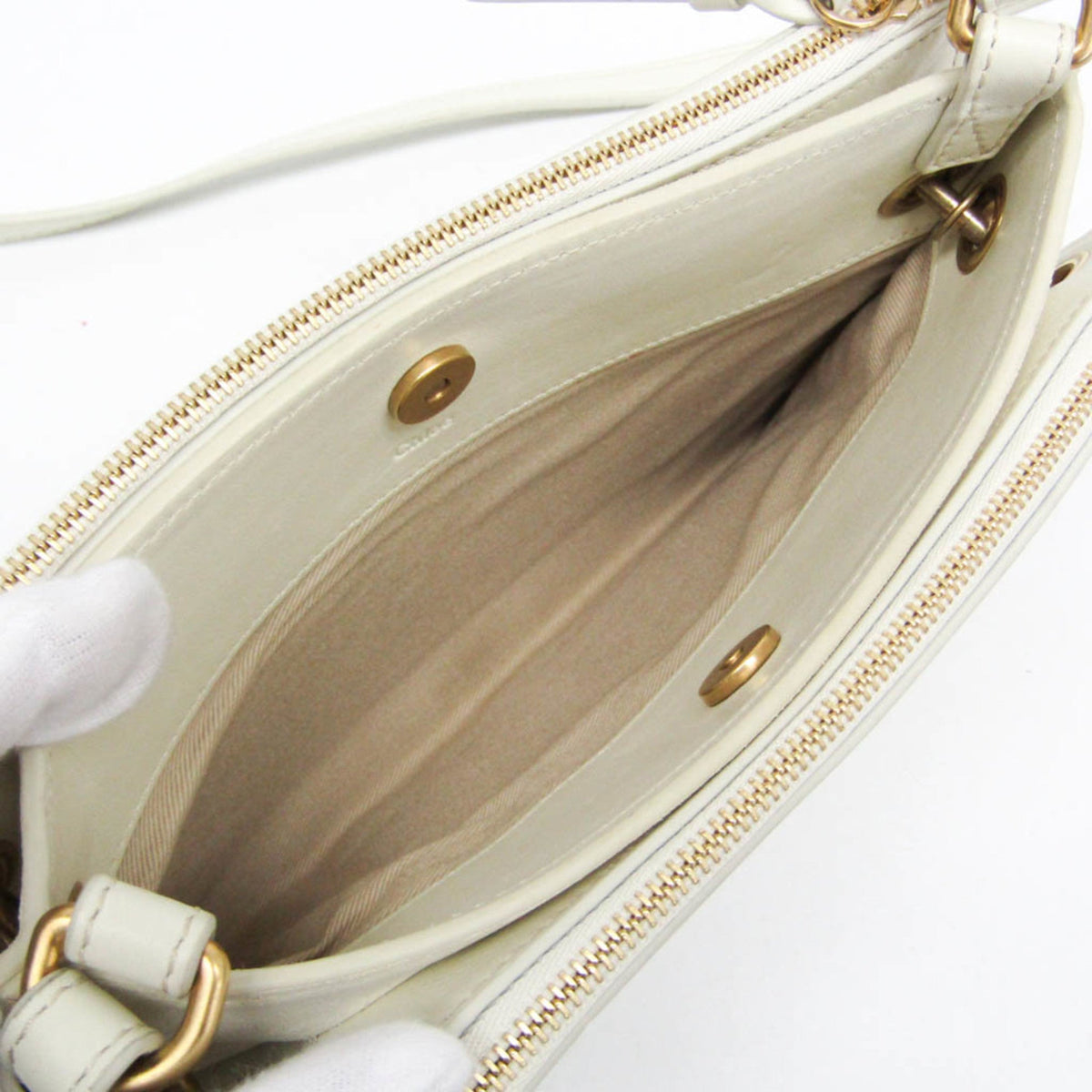 PRE-OWNED Chloé Roy · Leather & Suede