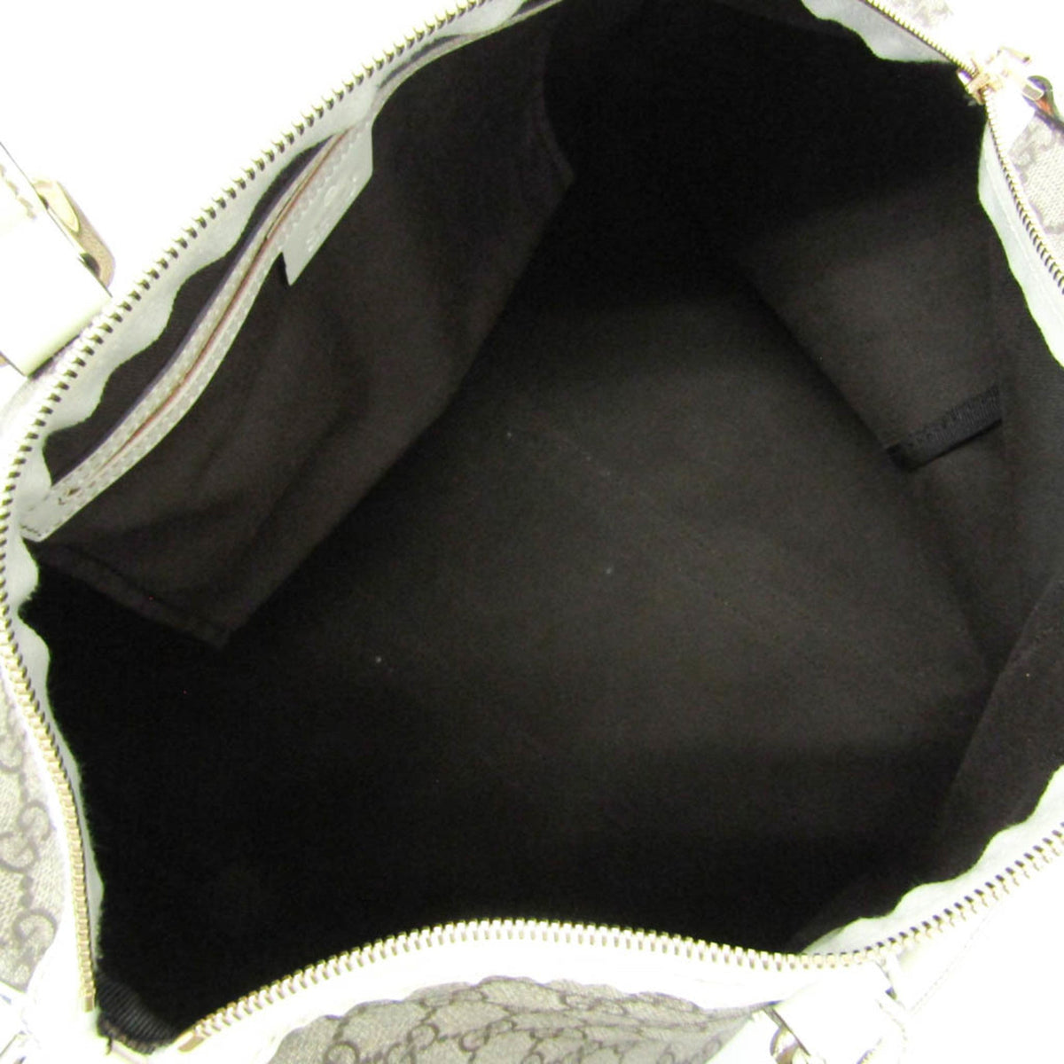 PRE-OWNED Gucci Boston · GG Supreme