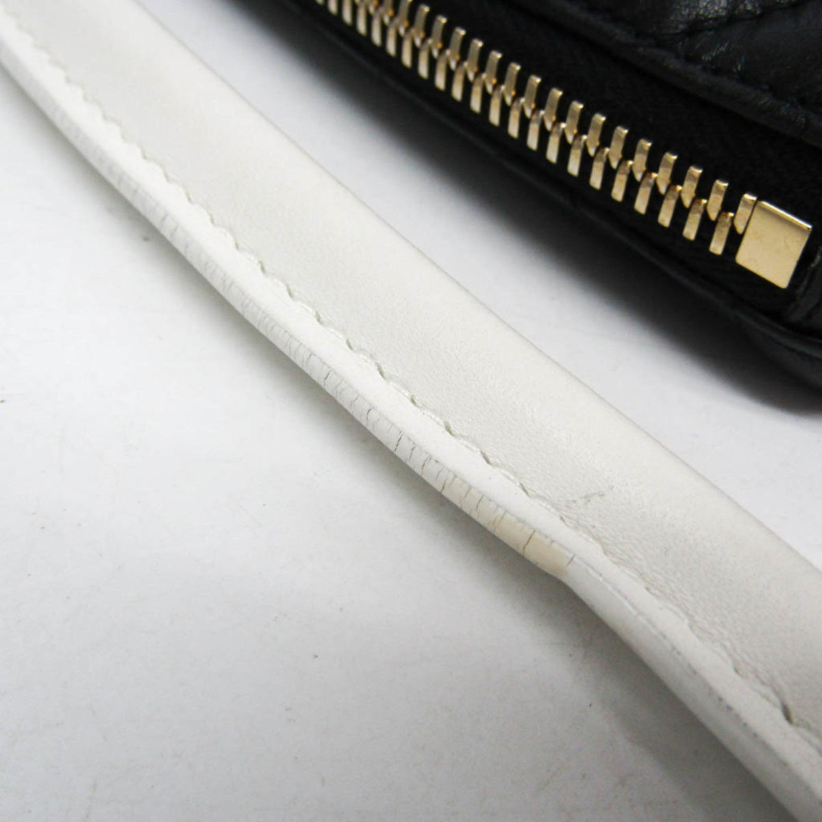 PRE-OWNED Christian Dior Vibe Hobo · Lambskin