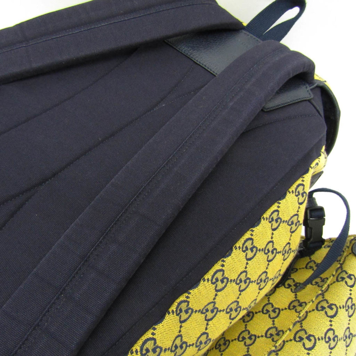 PRE-OWNED Gucci GG Canvas · Heart Patch Backpack