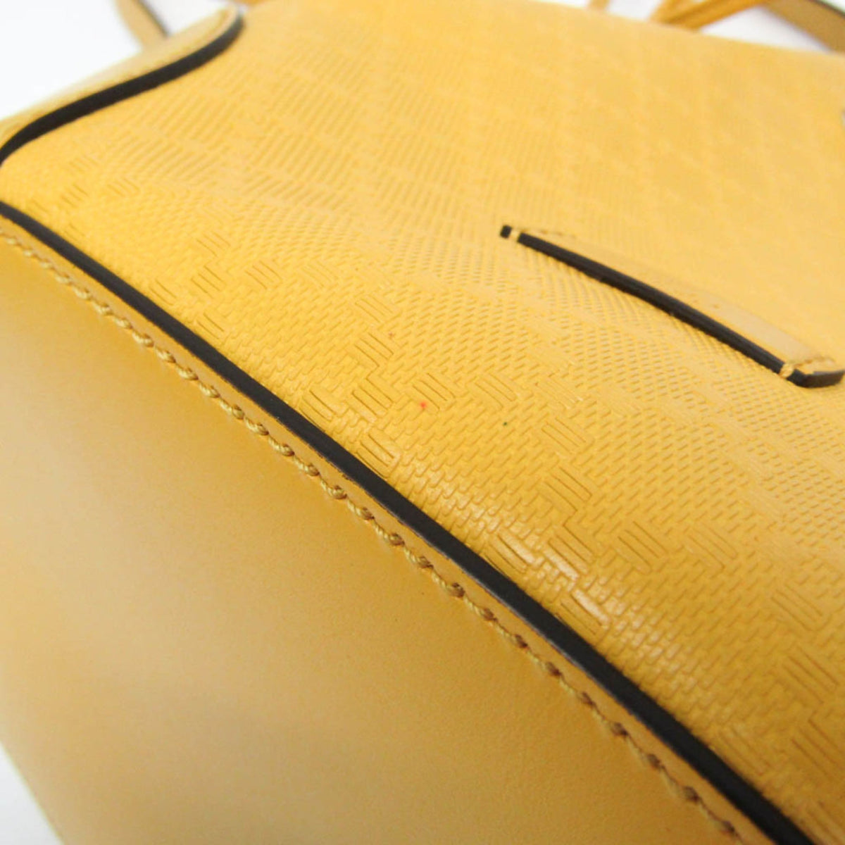 PRE-OWNED Gucci Bright Diamante · Leather Handbag