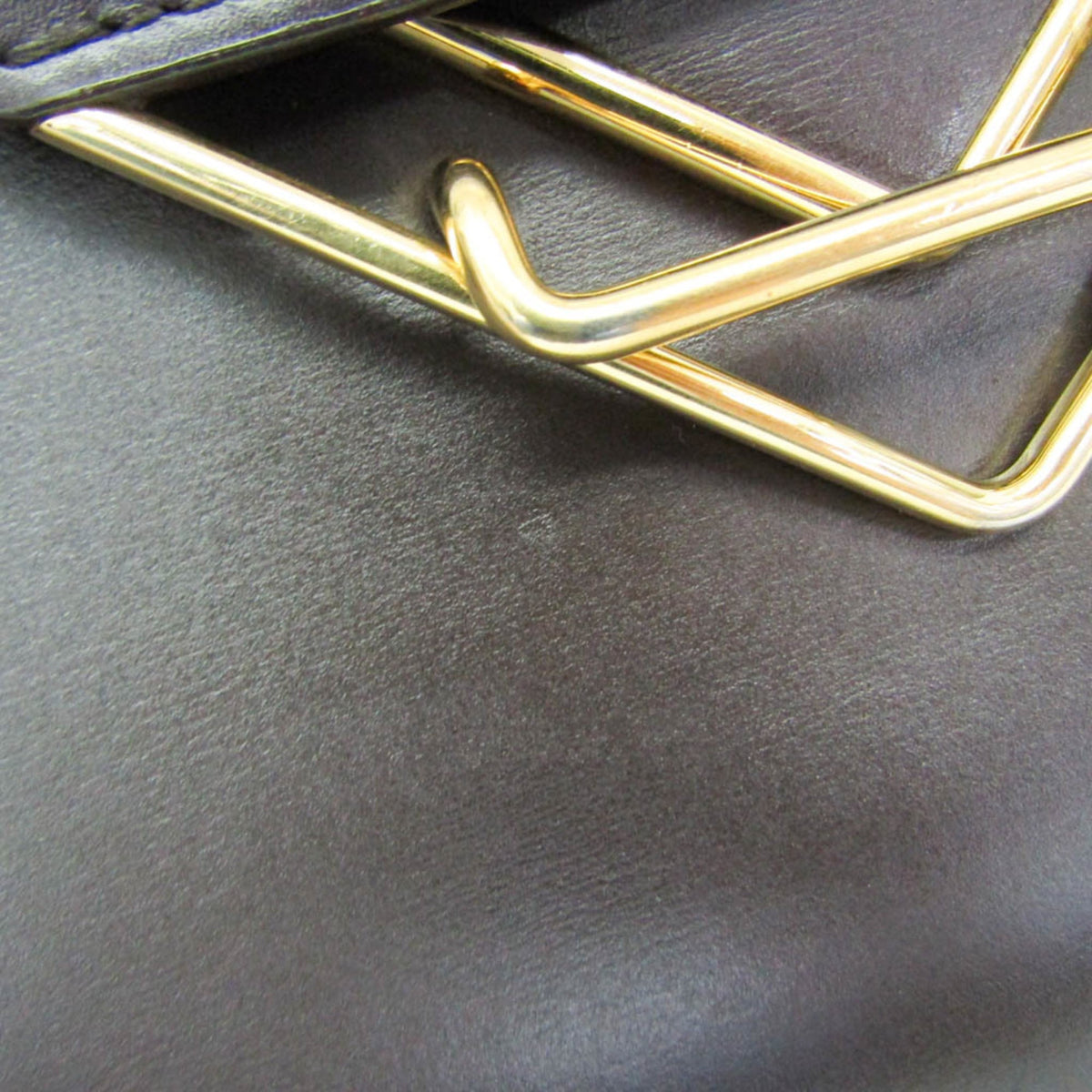 PRE-OWNED Bottega Veneta The Clip · Leather