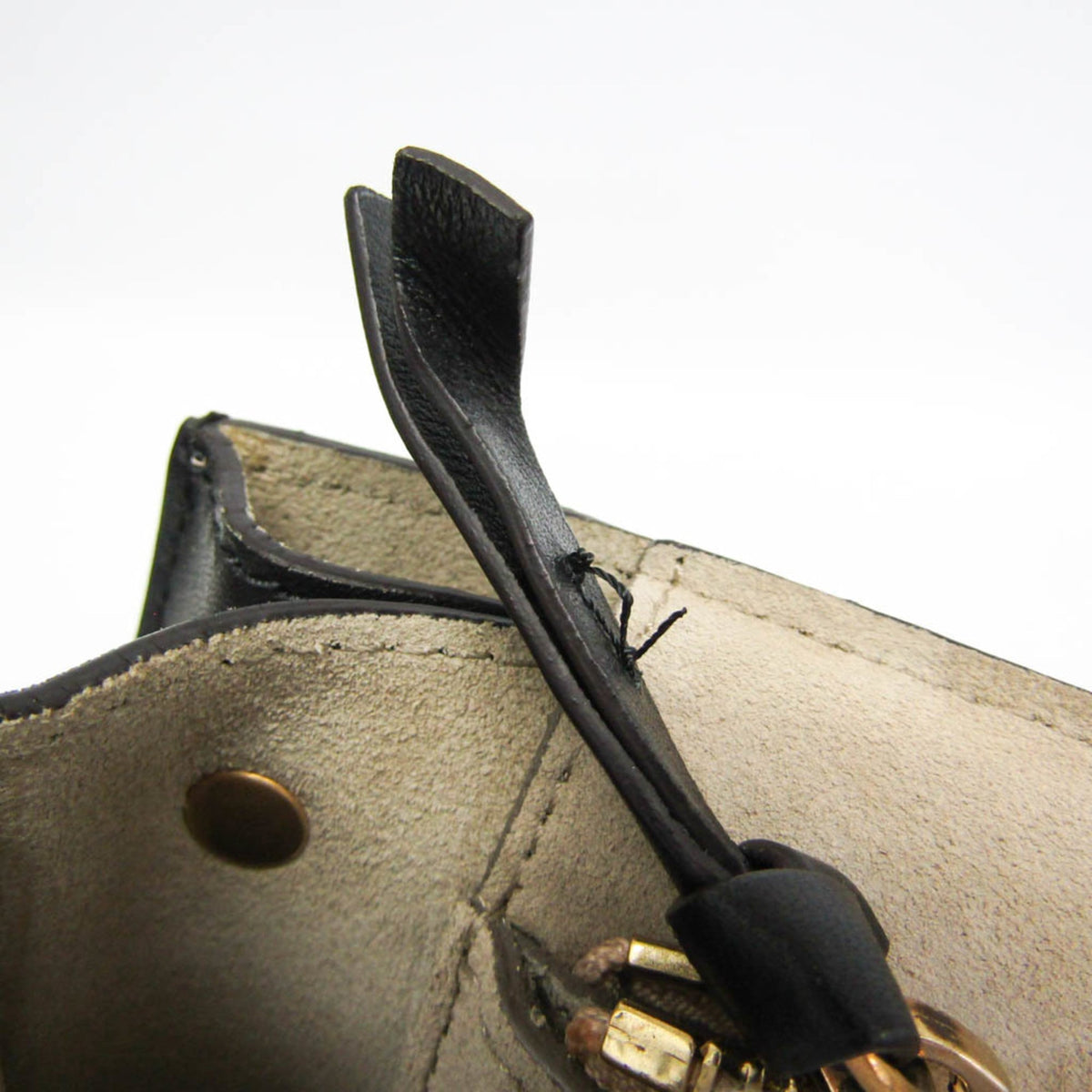 PRE-OWNED Chloé Faye Medium · Suede & Leather