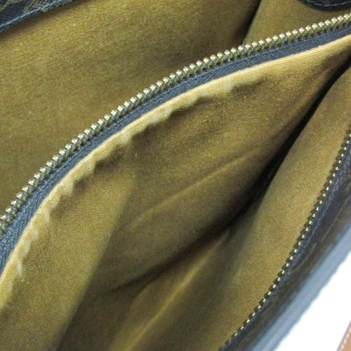 PRE-OWNED Celine Vertical Cabas Triomphe