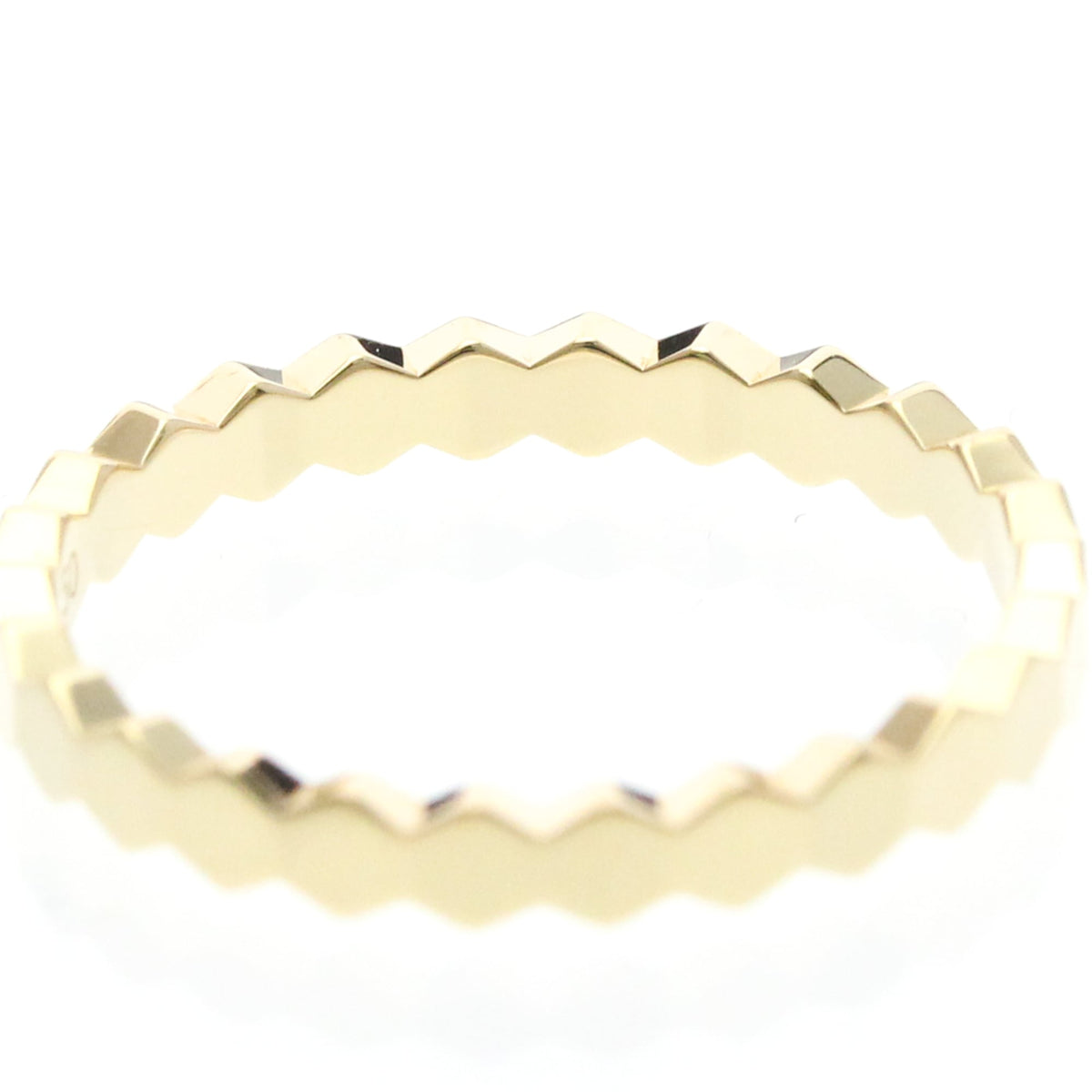 PRE-OWNED Chaumet Be My Love · 18K Yellow Gold Size 5.25