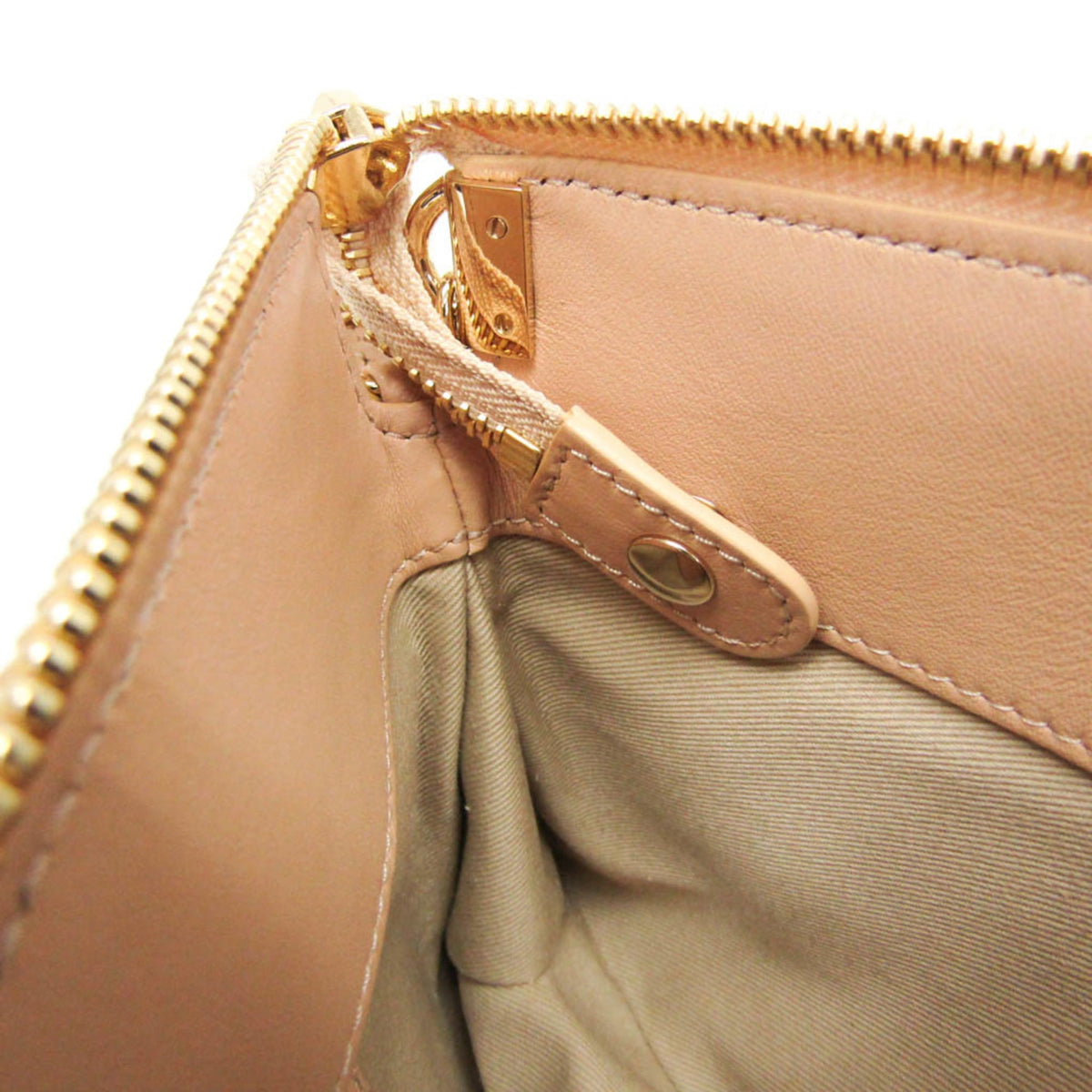 PRE-OWNED Chloé Faye · Small Zipped