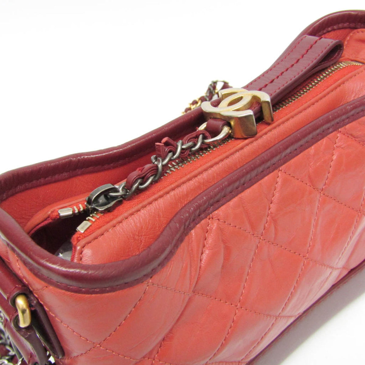 PRE-OWNED Chanel Gabriel · Leather Shoulder Bag