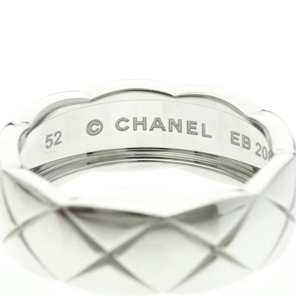 PRE-OWNED Chanel Coco Crush · 18K White Gold Size 6