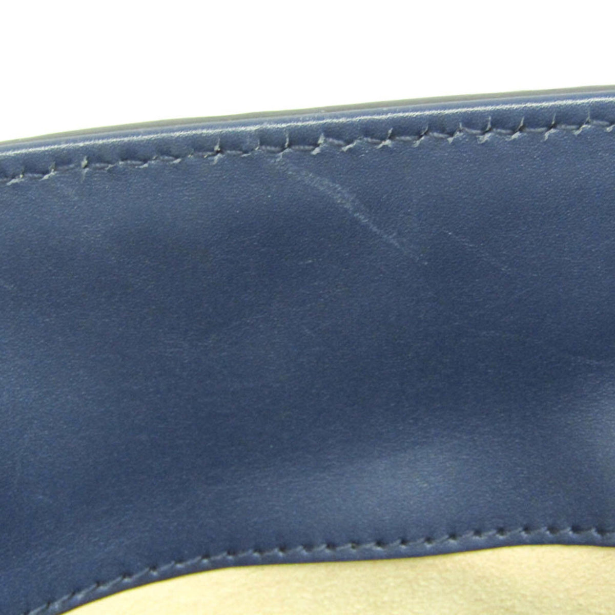 PRE-OWNED Gucci Guccissima · Calfskin · Gold Hardware