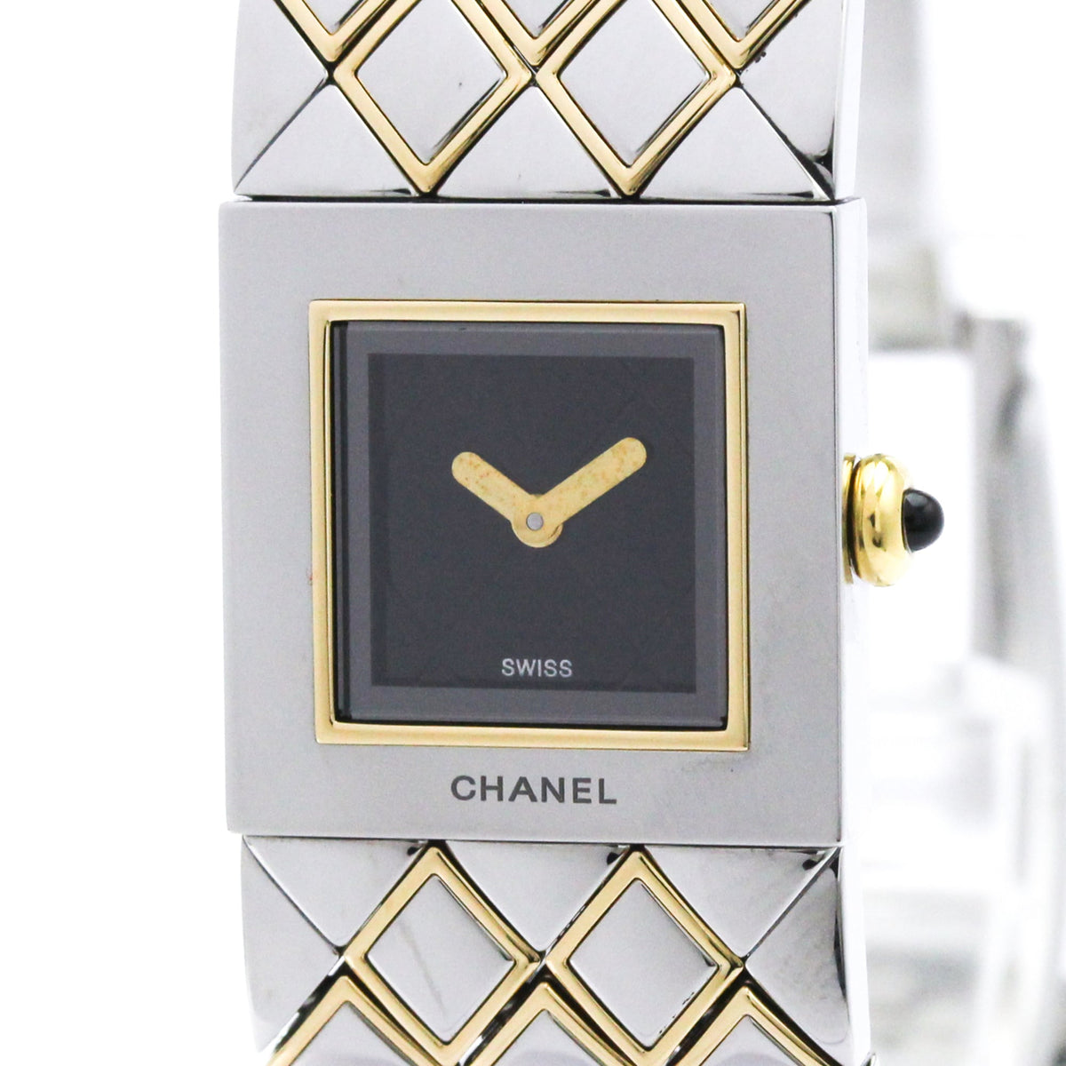 PRE-OWNED Chanel Matelasse · 18K Yellow Gold · Steel
