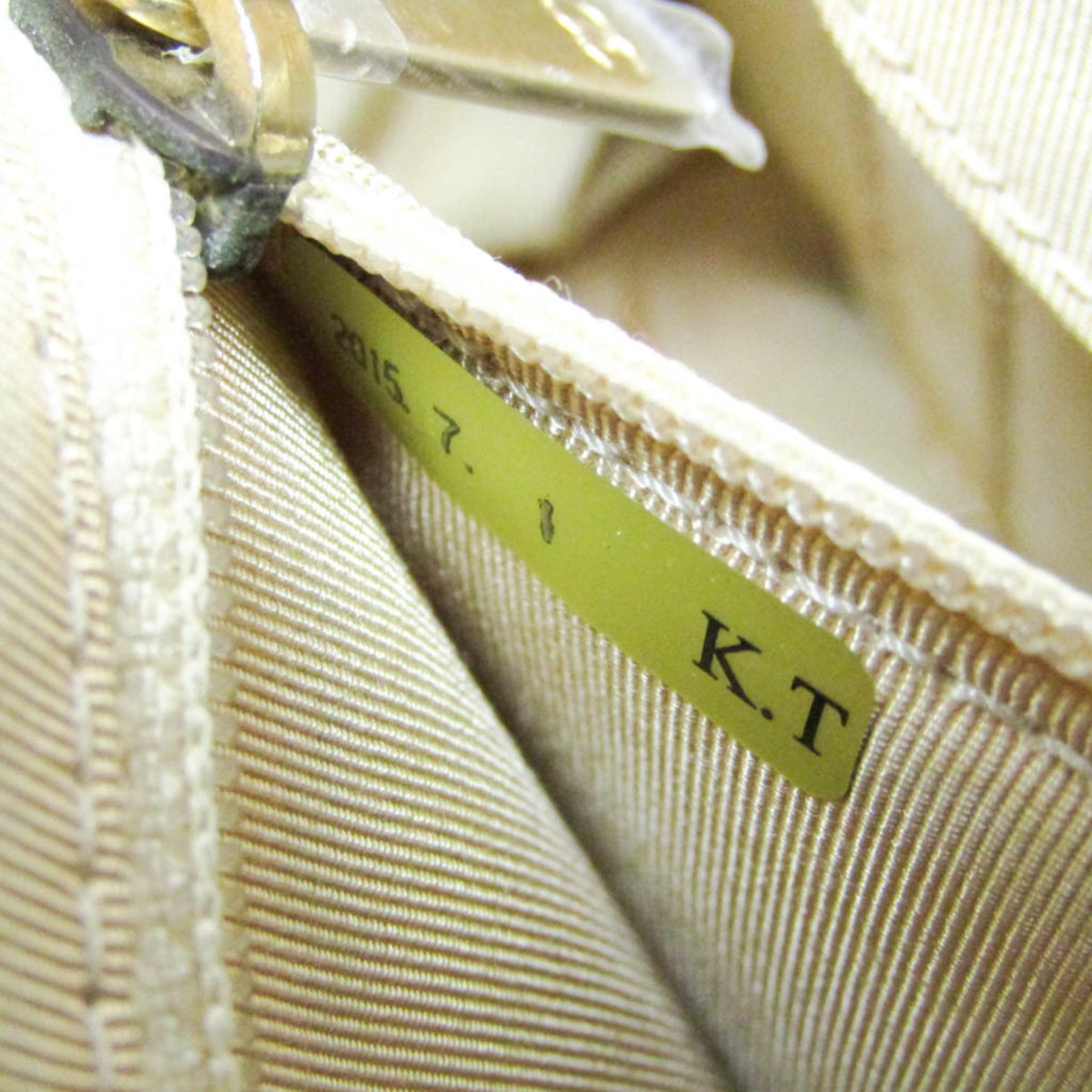 PRE-OWNED Chanel Chevron V-Stitch · Lamb Leather