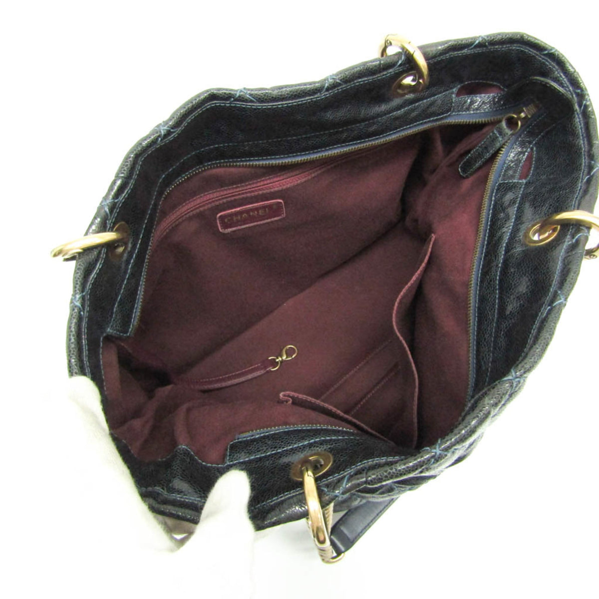 PRE-OWNED Chanel Matelasse Chain · Grained Calfskin