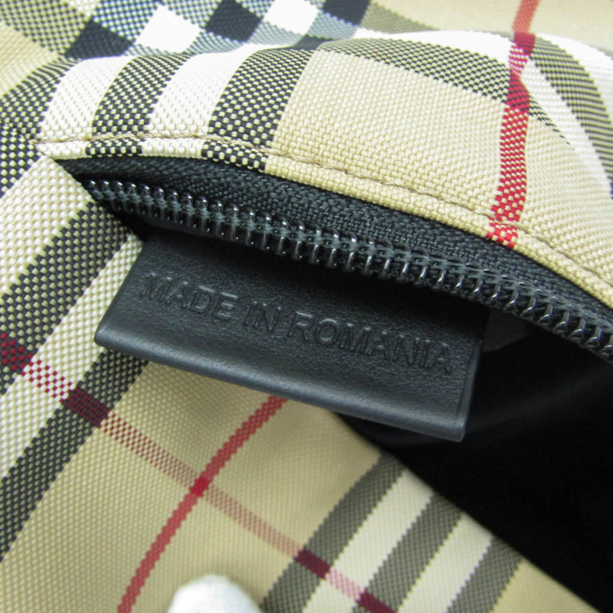 PRE-OWNED Burberry Paddy · Check Nylon Crossbody