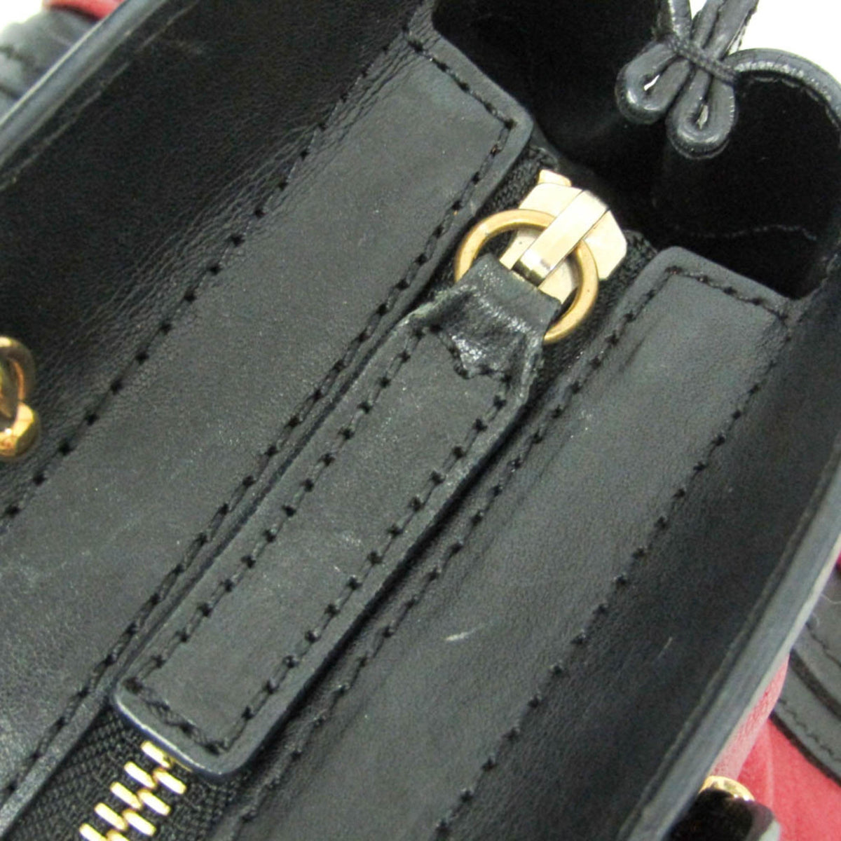 PRE-OWNED Chloé Alice · Leather