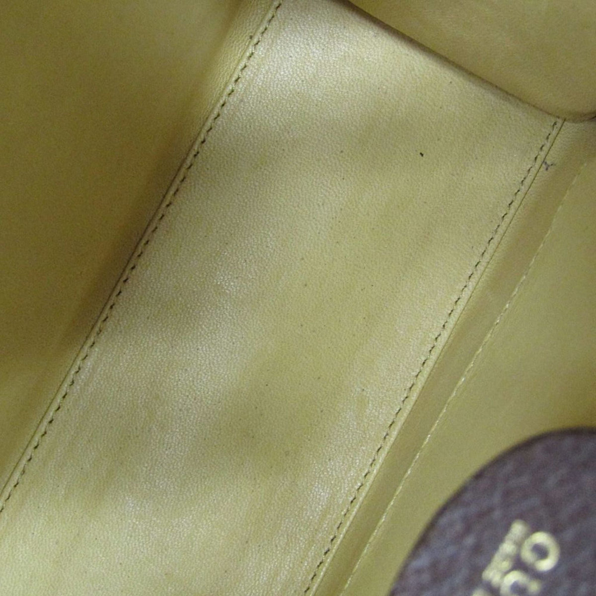 PRE-OWNED Gucci Lady Rock · Leather