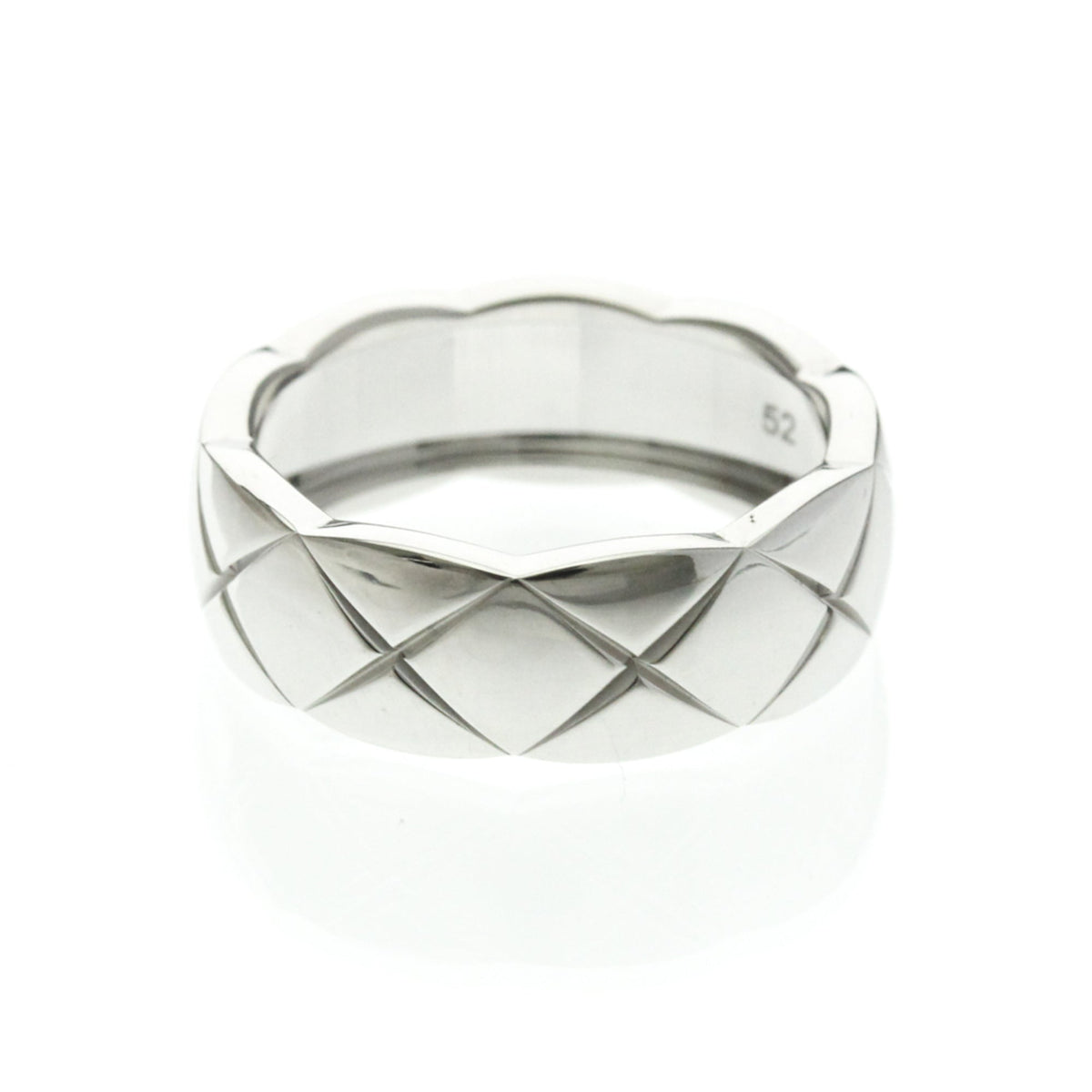 PRE-OWNED Chanel Coco Crush · 18K White Gold Size 6