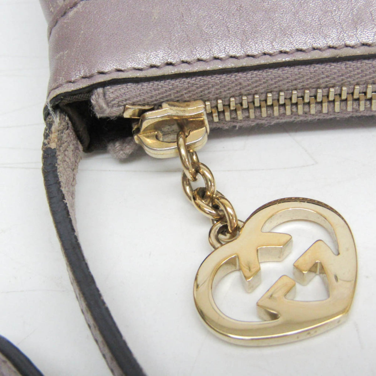 PRE-OWNED Gucci Guccissima · Leather Shoulder Bag
