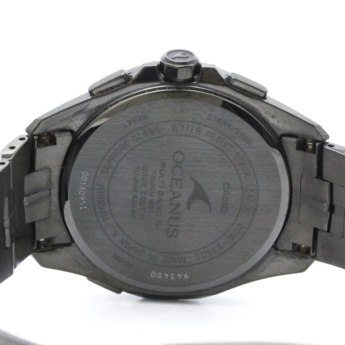 PRE-OWNED Casio Oceanus Manta · Titanium · Solar