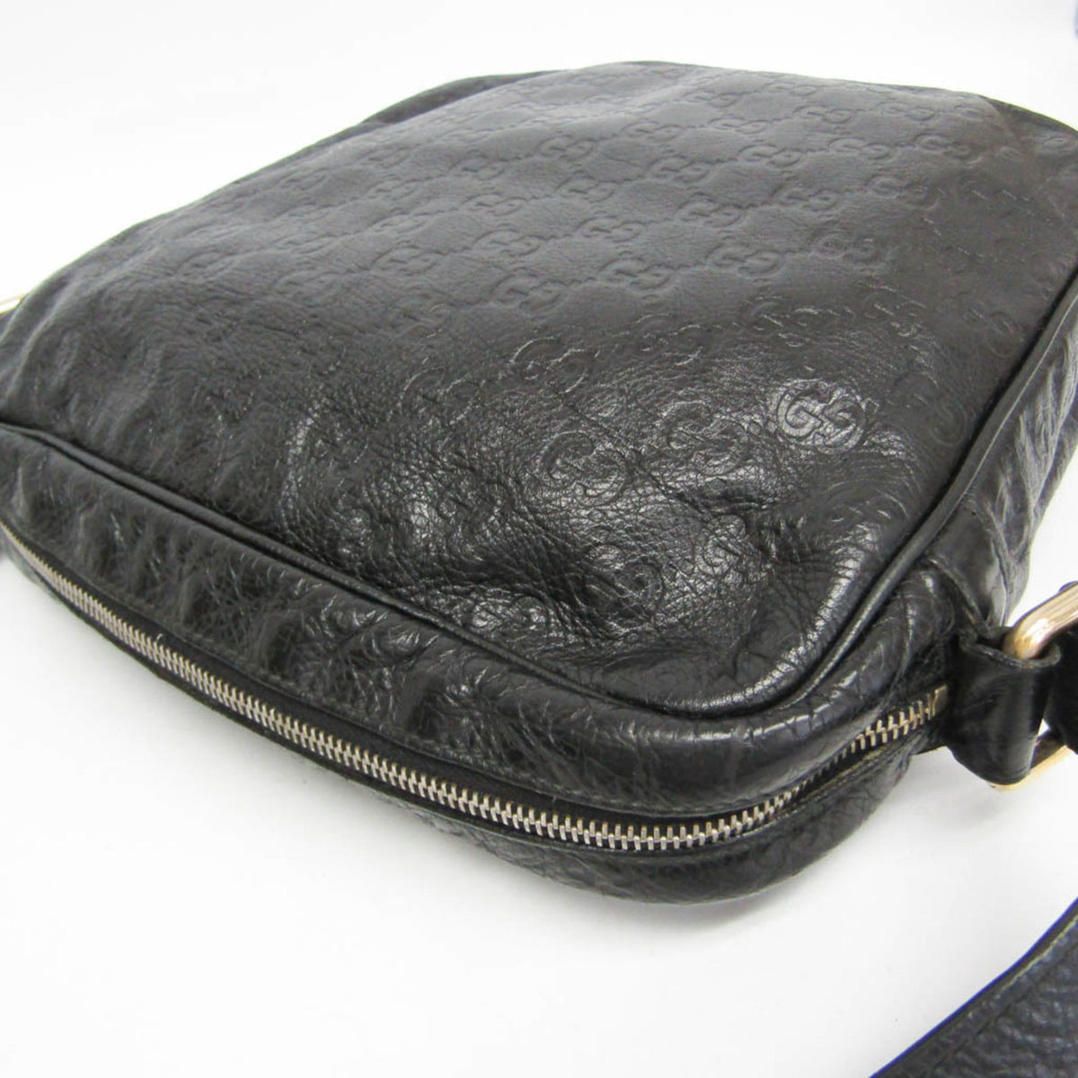 PRE-OWNED Gucci Guccissima · Embossed Leather