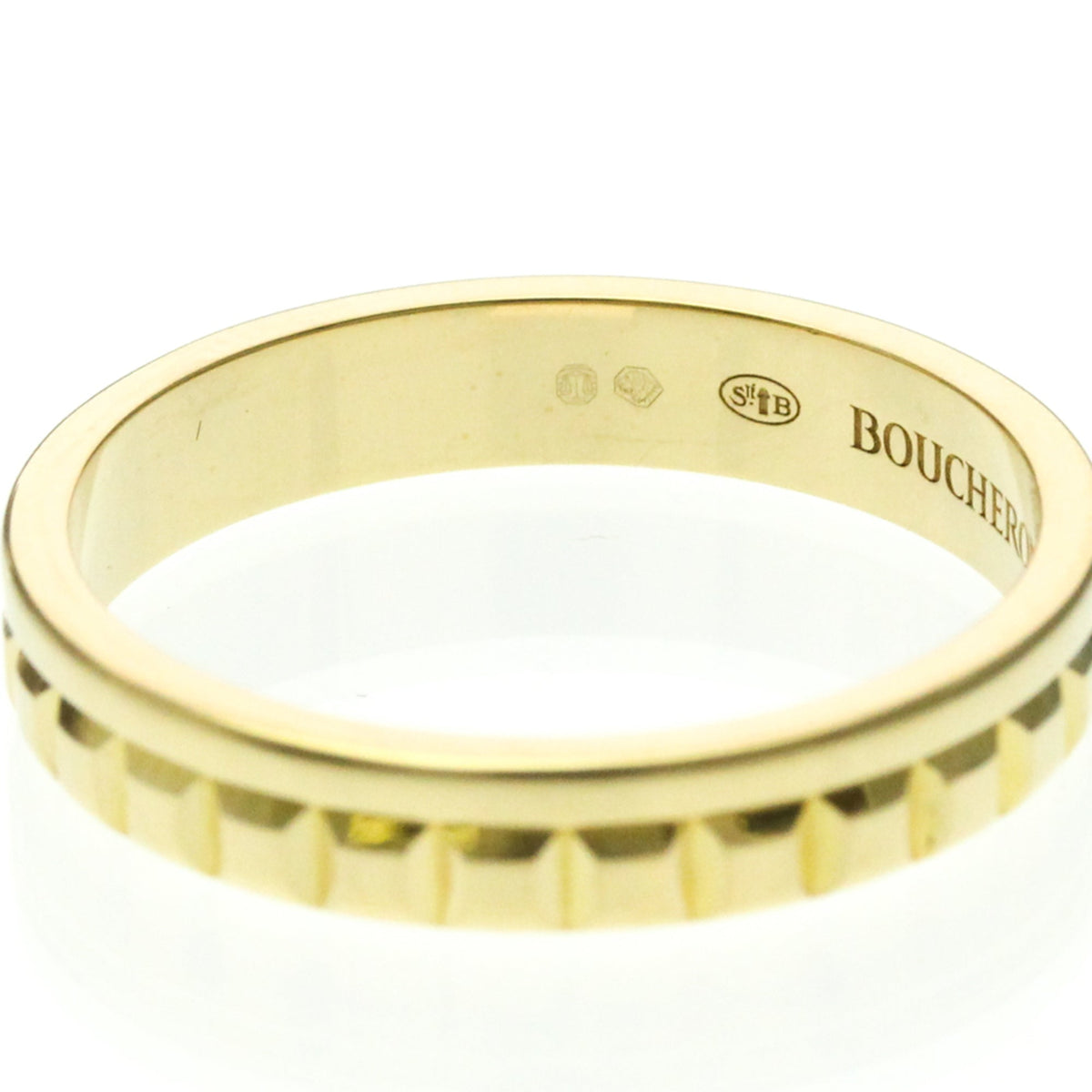 PRE-OWNED Boucheron Quatre Radiant · 18K Yellow Gold Size 8.75
